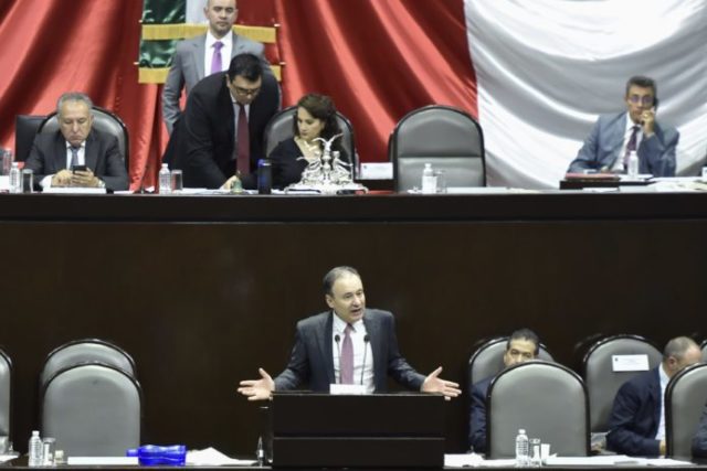 Comparecencia_Durazo_Diputados-10-696x464