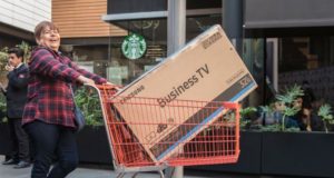 Durante el Buen Fin del 2018 los usuarios digitales gastaron en promedio 4 mil pesos cada uno. Foto: Cuartoscuro.
