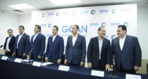 Integrantes de la Asociación de Gobernadores de Acción Nacional en una reunión. Foto: Especial